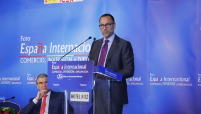 L'ambaixador dels EUA a Espanya, James Costos