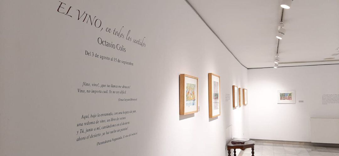 Cabecera de la exposición &quot;El vino en todos los sentidos&quot; de Octavio Colis, en las Salas Mingorance del Archivo Municipal de Málaga 