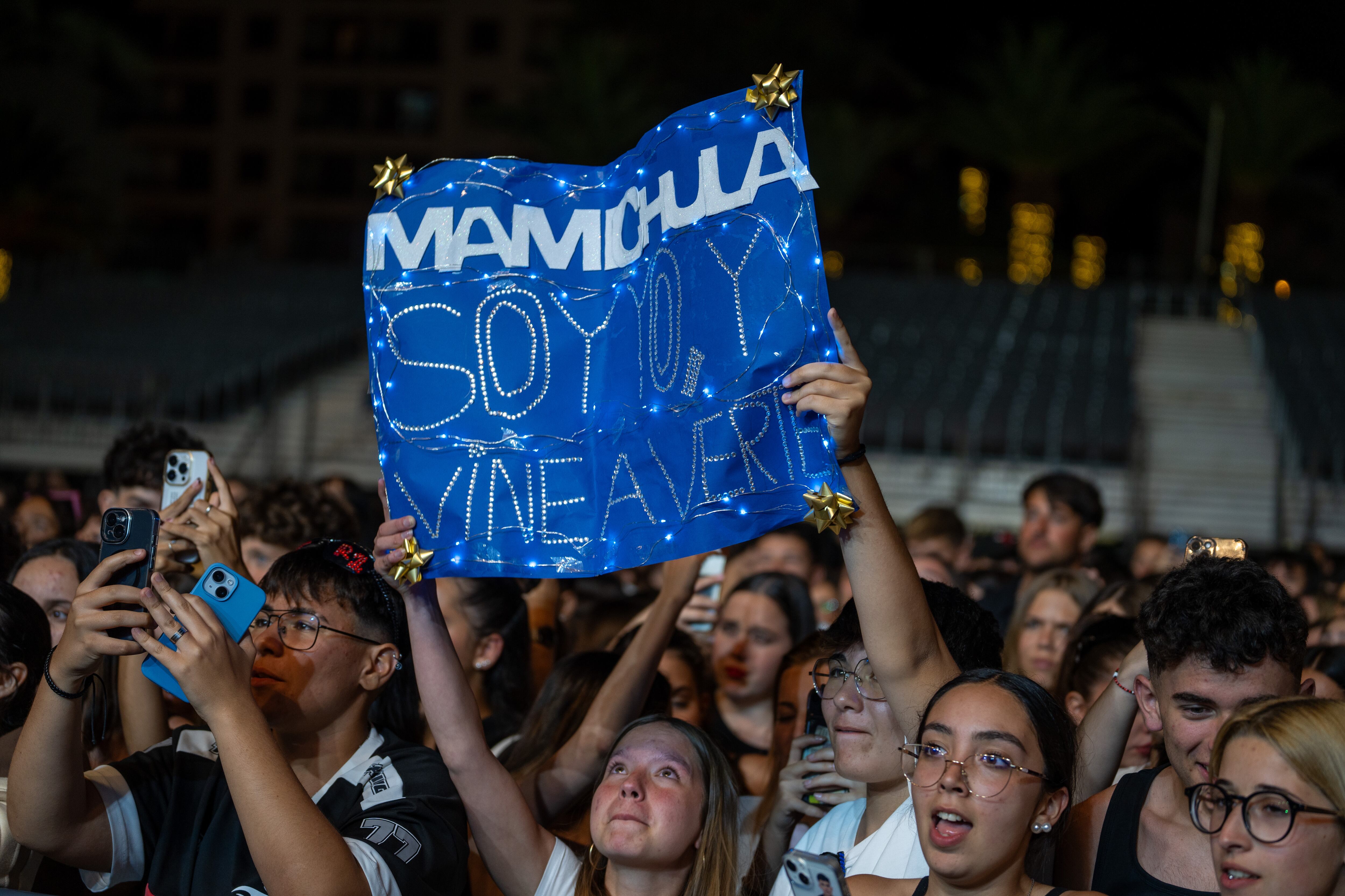 Los 40 Capital POP (Gabriel Mendoza)