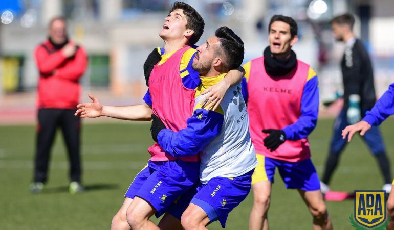 Entrenamiento de la primera plantilla del Alcorcón