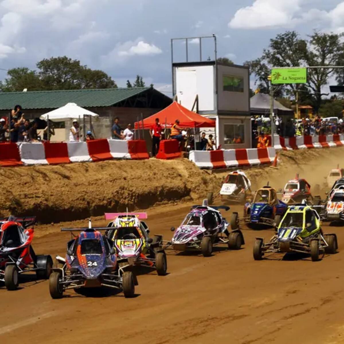 Esplús ha vivido un apasionante fin de semana con el Campeonato de España de Autocross
