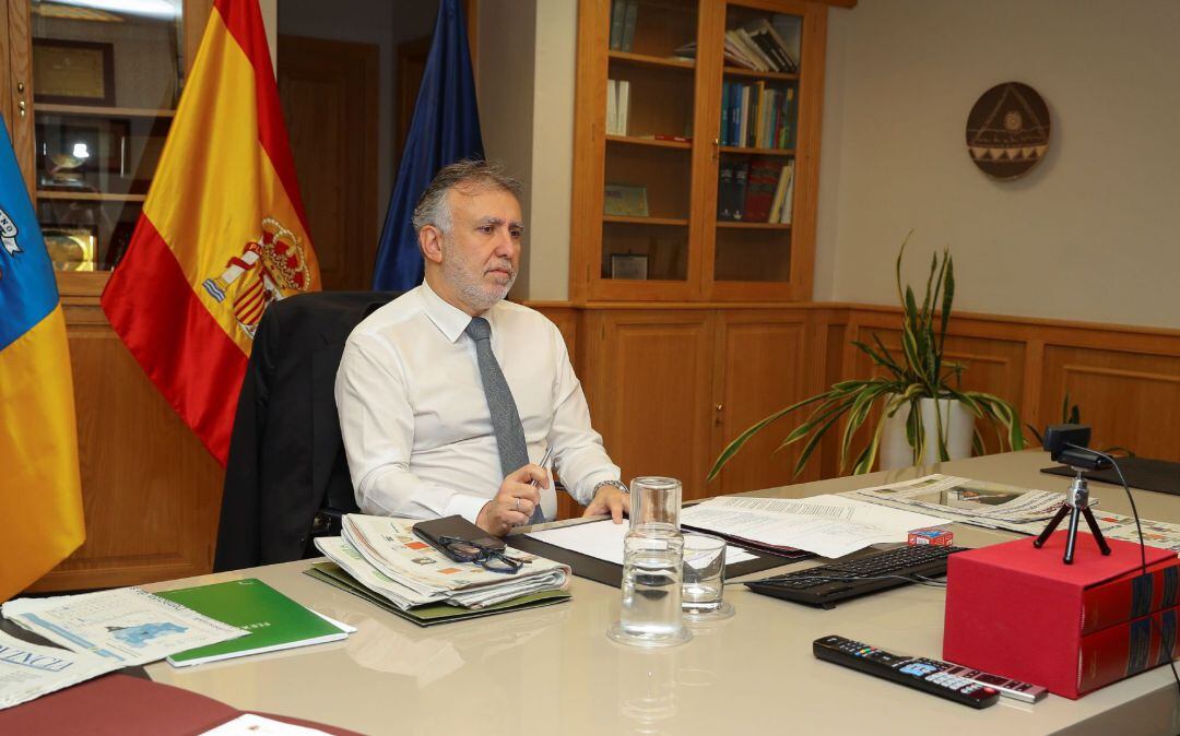 El presidente del Gobierno de Canarias, Ángel Víctor Torres.