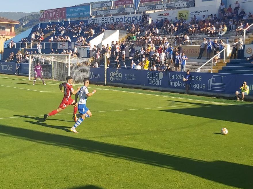 Instante del partido entre el Alcoyano y el Nastic de Tarragona