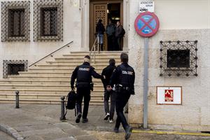 El juicio por asesinato se celebra en la Audiencia Provincial de Cuenca