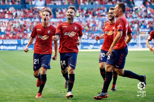 Rubén García celebra el gol al Sporting.