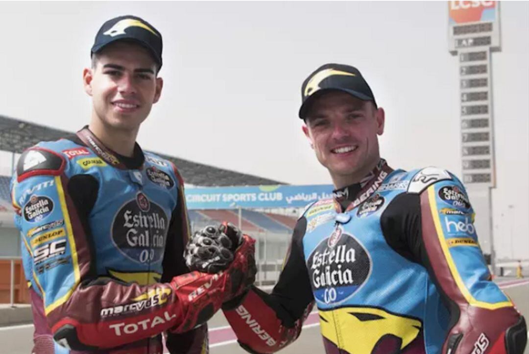 Los pilotos de Moto2 Augusto Fernández y Sam Lowes (Estrella Galicia 0,0 Marc VDS) en Losail (Catar)