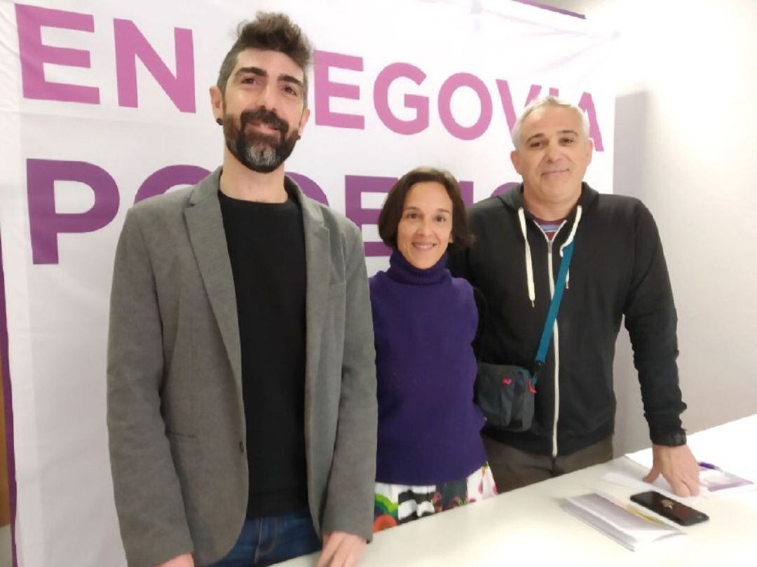 Guillermo San Juan (iz) junto a Amada Peñalosa y Jorge Casas