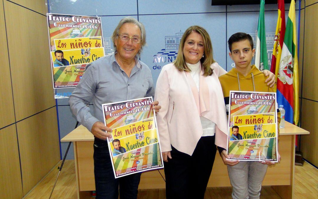 Eliseo Peris, Angeles Isac y Juan  María Guzmán