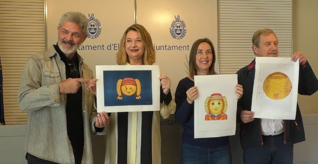 presentación de lso emoticonos ganadores del concurso de la Real Orden de la Dama