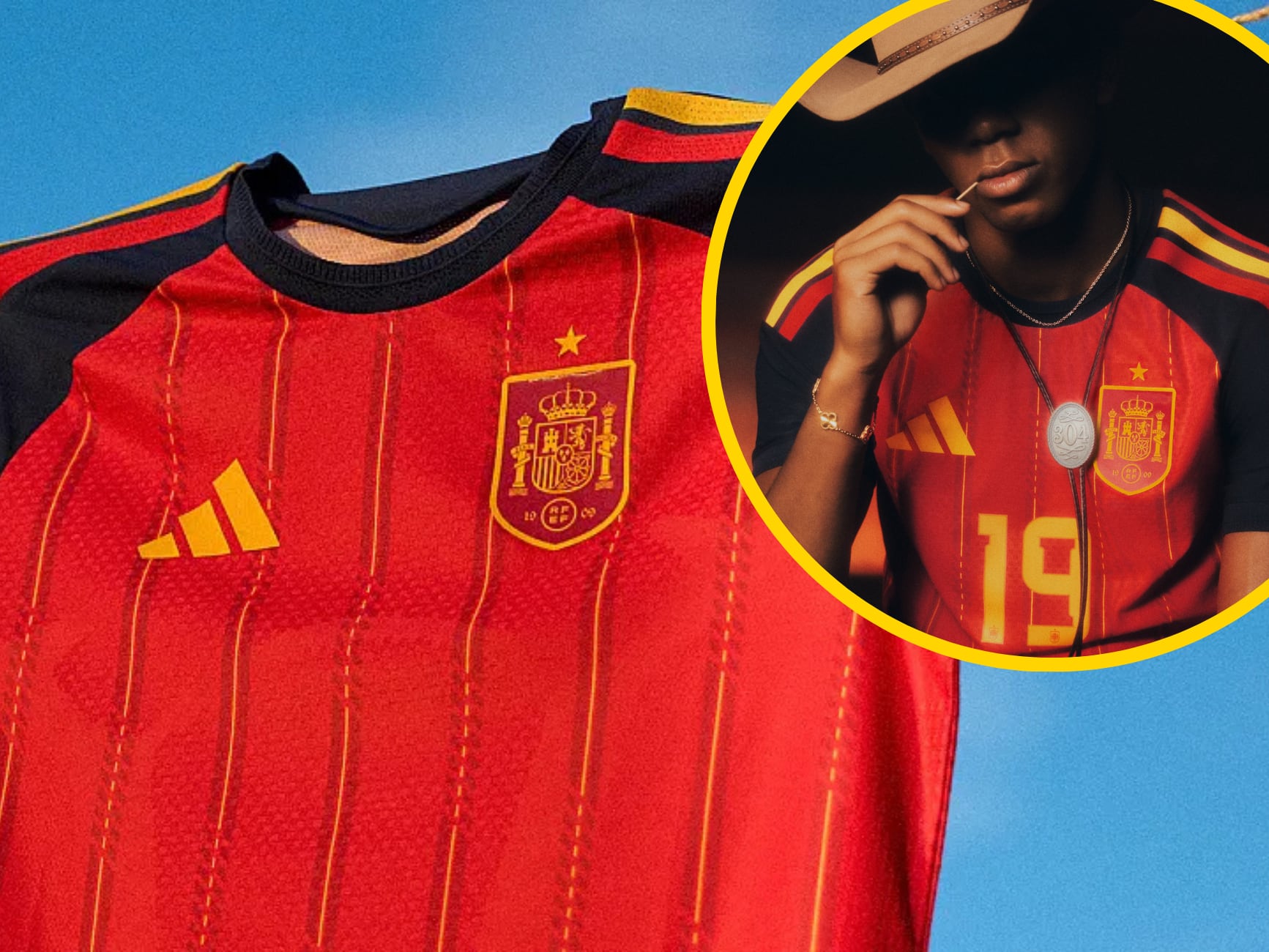 La nueva camiseta de España, junto a una de las imágenes promocionales de Lamine Yamal