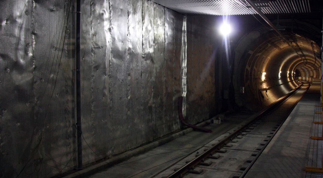 Imatge d&#039;un tunel de FGC a l&#039;estació de la Plaça Major de Sabadell