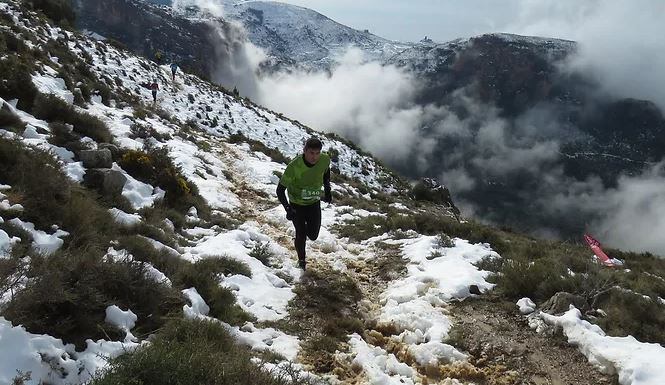 La prueba recorre los bellos parajes de la zona de los Mallos de Riglos