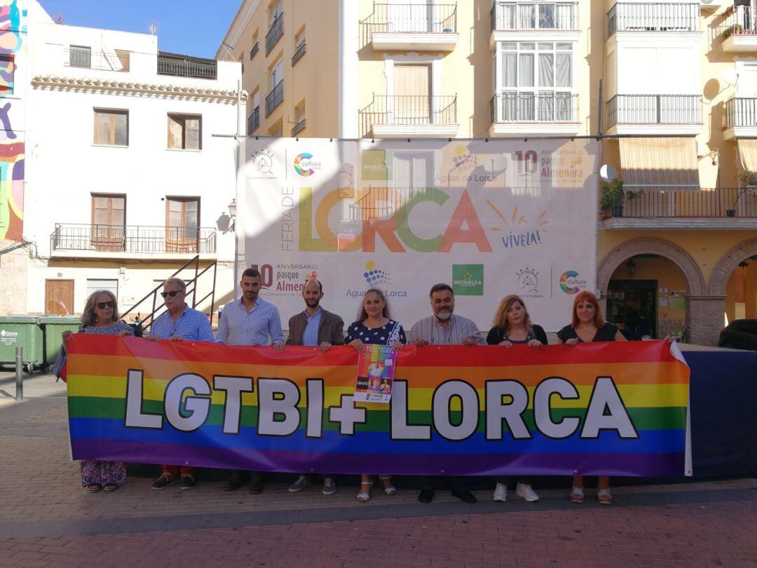 Plaza Arco Iris de Lorca.