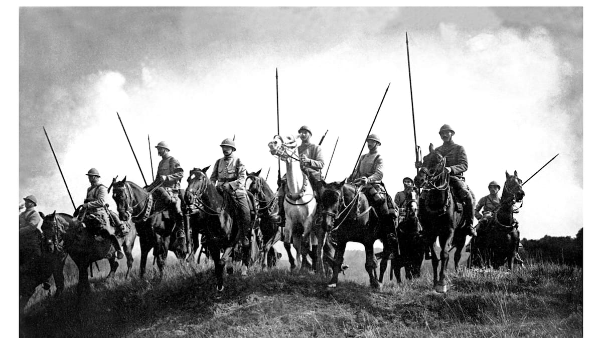 Entrevistamos a Ismael López, autor de Sables al viento. La caballería en la guerra moderna (1860 - 1945)