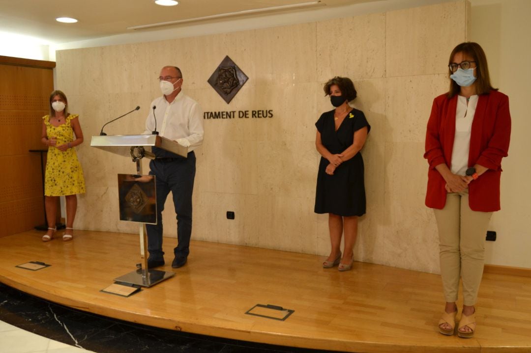 Compareixença de Carles Pellicer, Noemí Llauradó, Montserrat Vilella i Dolors Vázquez