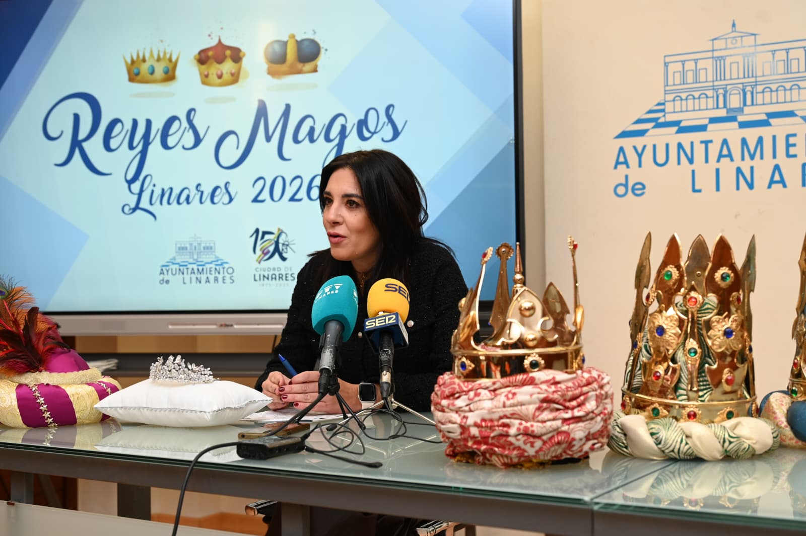Ferrer explica los detalles de la visita de los Reyes Magos en rueda de prensa.