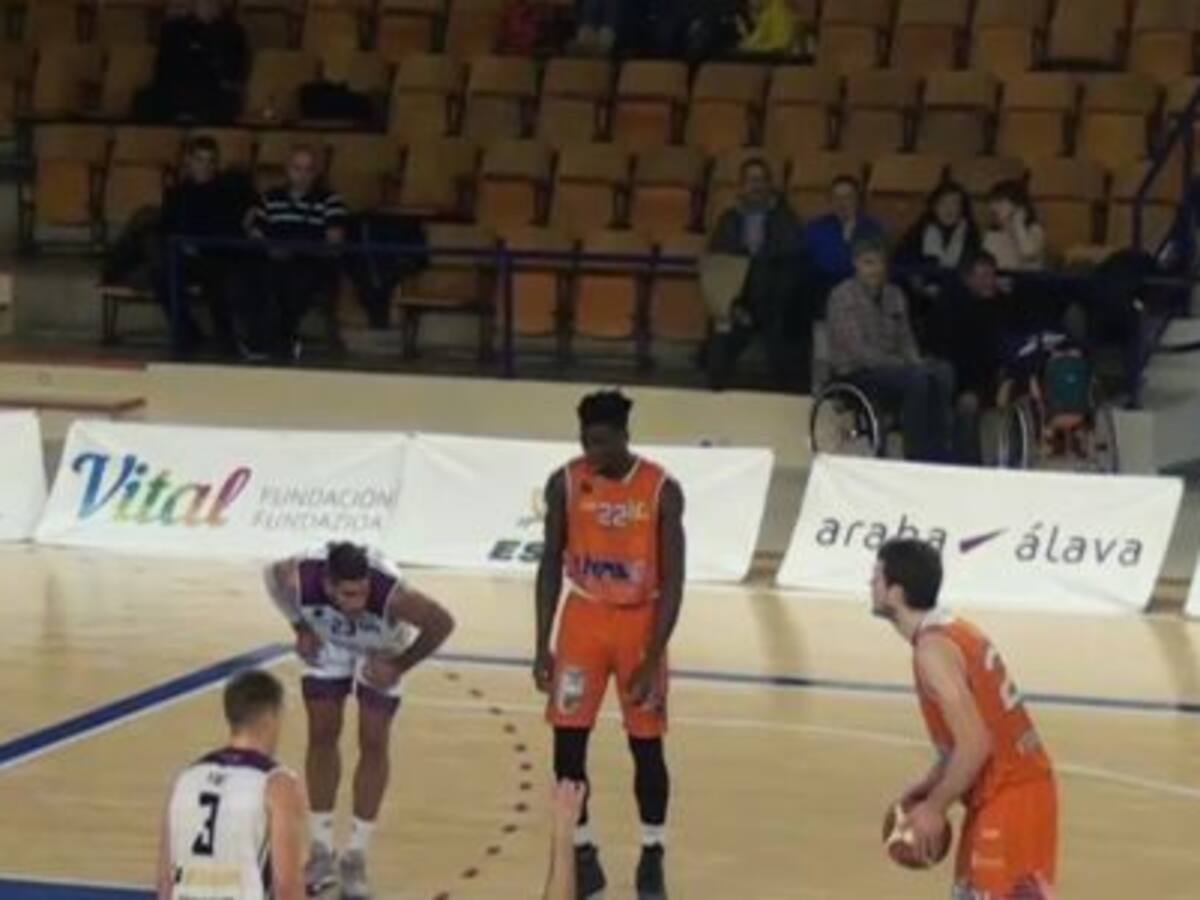 Monaghan impone su ley