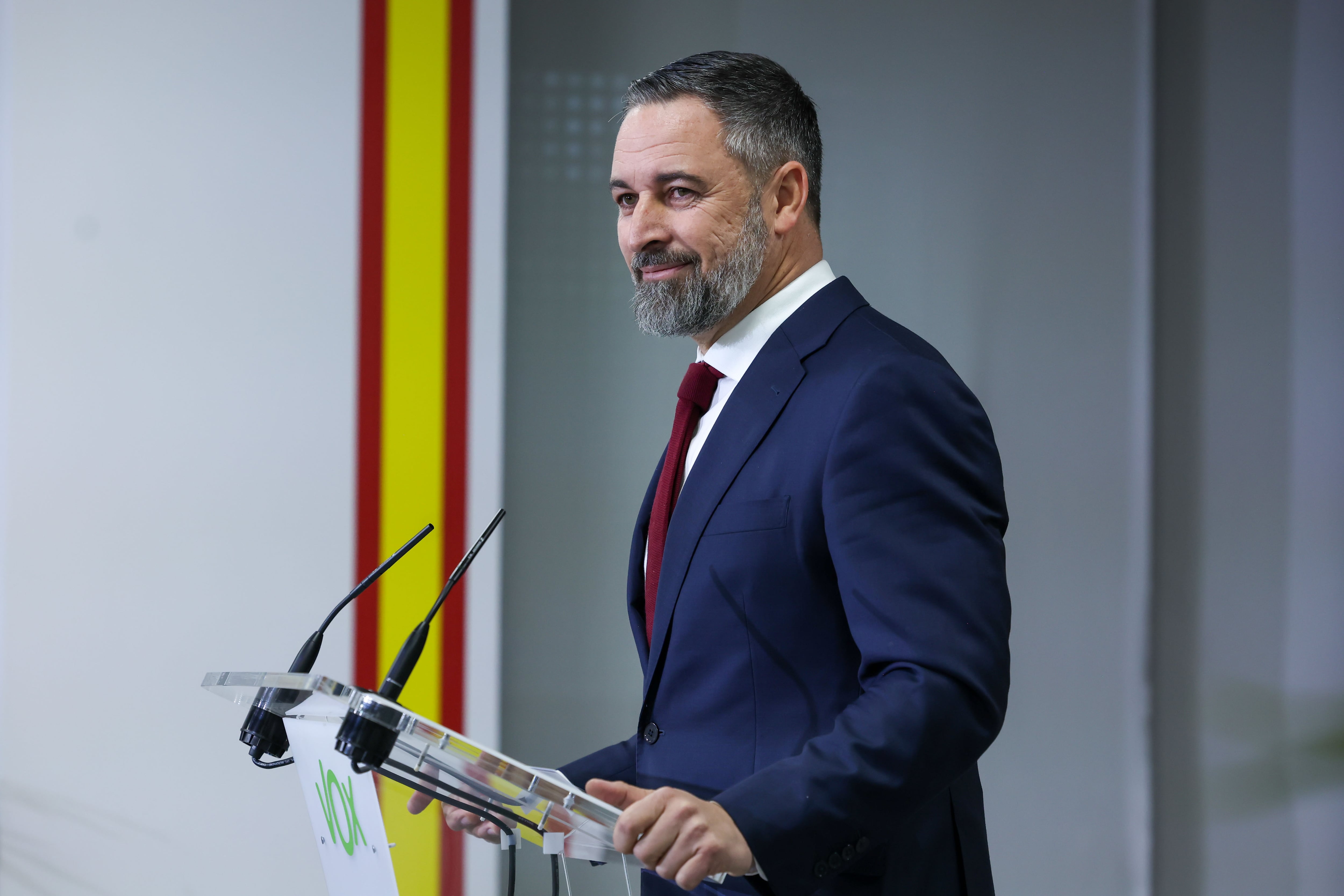 El líder de VOX, Santiago Abascal, durante la rueda de prensa ofrecida en la sede del partido, en Madrid.