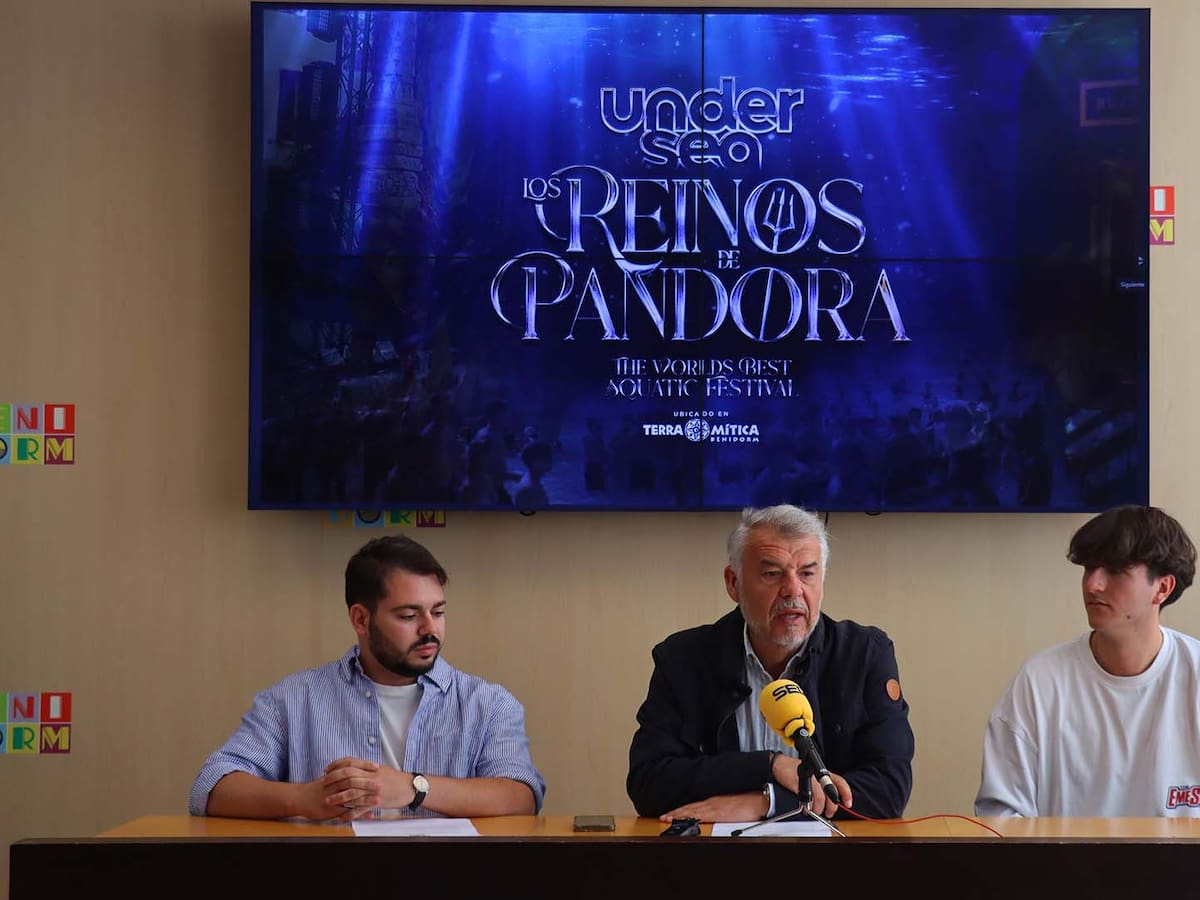 Benidorm acoge un año más el mejor festival acuático del mundo en Terra Mítica