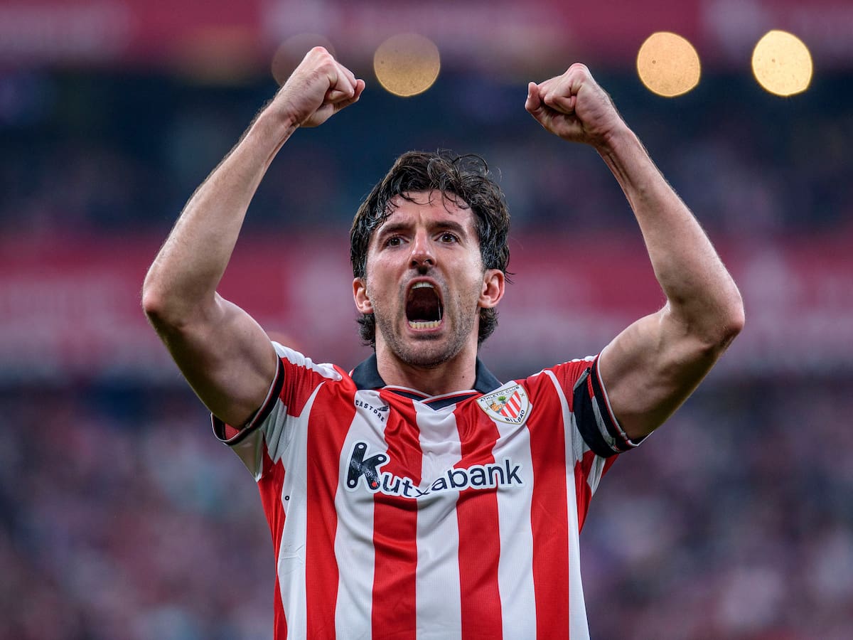 Dani Vivian: "La Selección da mucho al jugador y al equipo, y yo quiero estar en el Mundial"