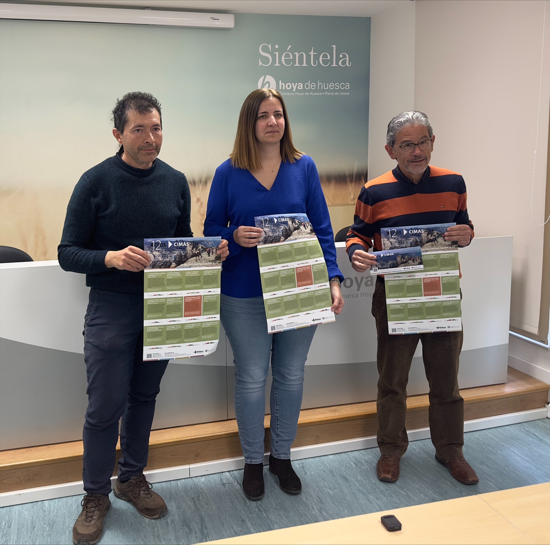 Mónica Soler junto a Luis Javier Cruchaga y Antonio Rico de los Javieres, presentan la 6ª Edición de &quot;12 retos - 12 cimas&quot;.