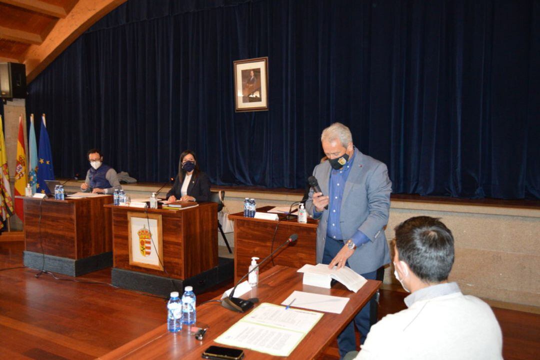 José Arenal durante su toma de posesión.