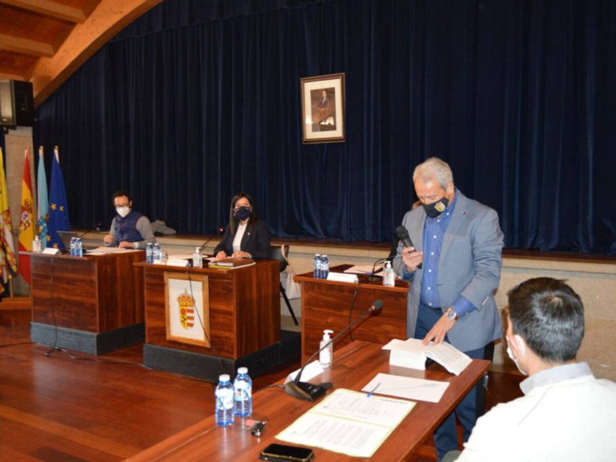 Remodelación del gobierno municipal en Mos