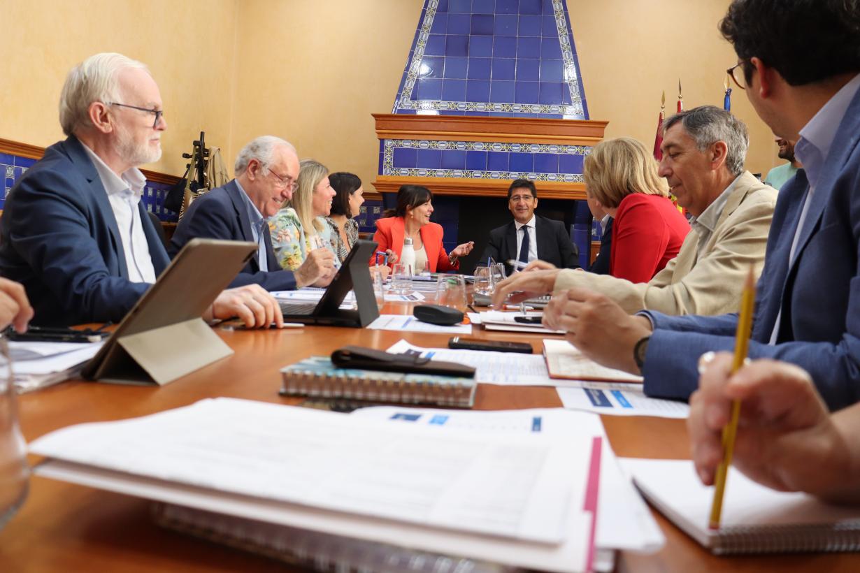 Reunión de coordinación del vicepresidente segundo Jose Manuel Caballero con los delegados y delegadas de la provincia