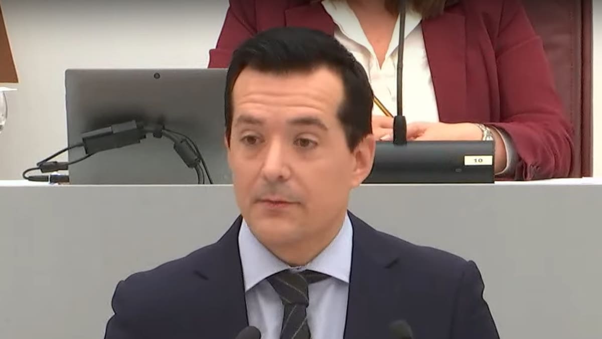 Vox cierra la crisis en la Región de Murcia sin gestora y nombra a José Manuel Pancorbo nuevo presidente provincial