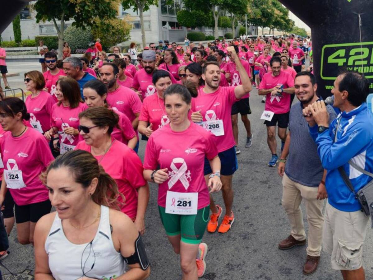 Éxito rotundo en la V Carrera Solidaria por la Mujer 'Corre contra el Cáncer'