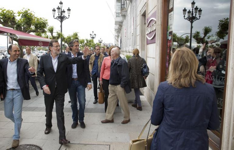 El presidente del Gobierno, Mariano Rajoy, en un acto de campaña en Santander. 