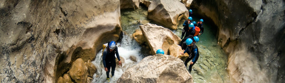 El barranquismo es una de las actividades que ofrece el entorno de la Comarca de Somontano. Fotografía: Turismo Somontano