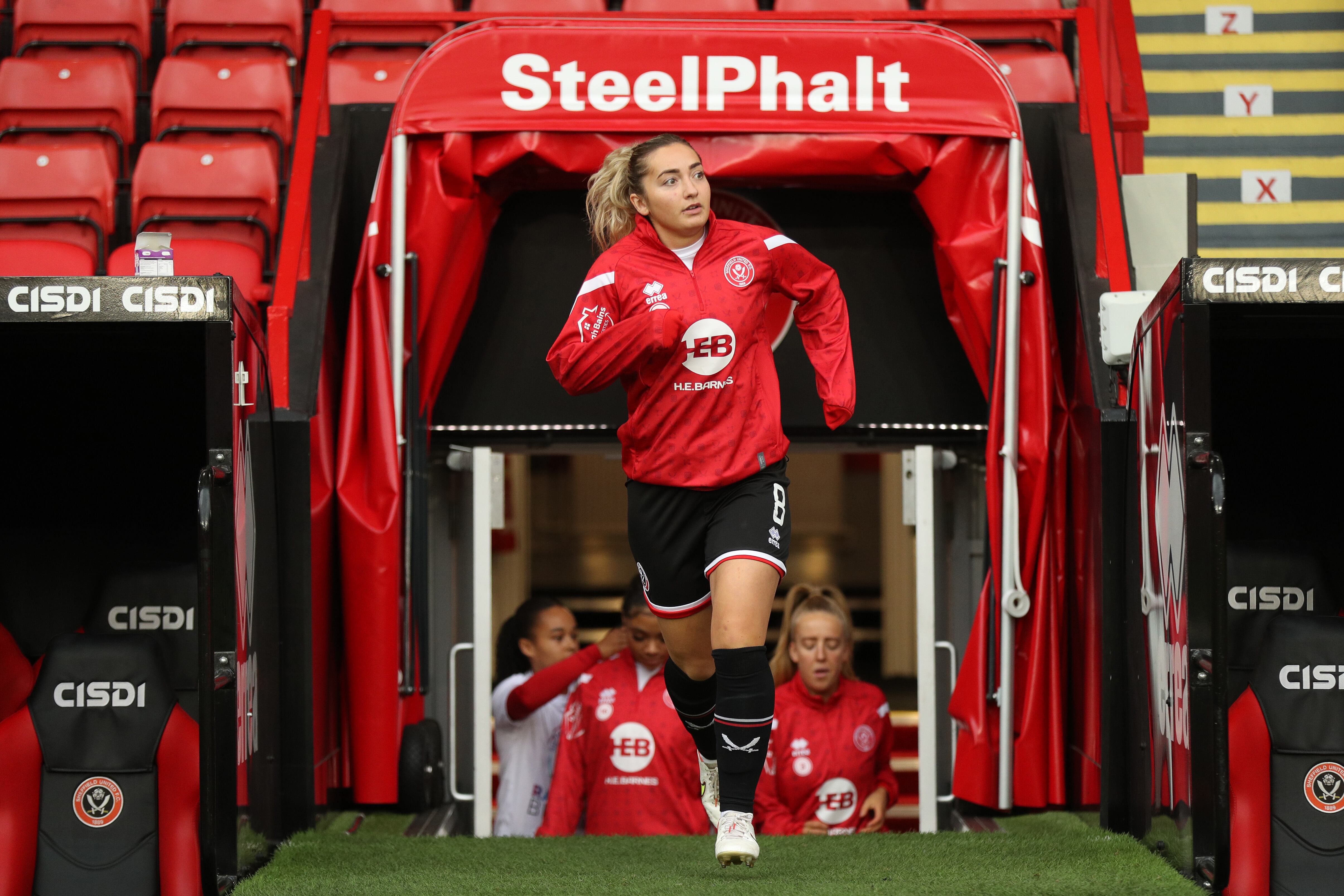 Maddy Cusack, en una imagen con el Sheffield United