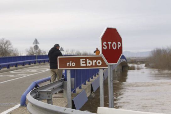 El río Ebro a su paso por Pradilla