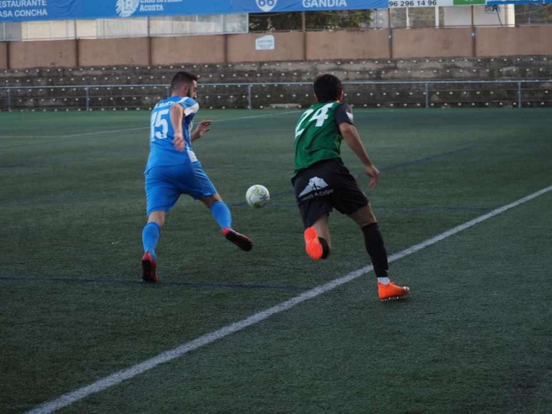 Lance de un partido de esta temporada