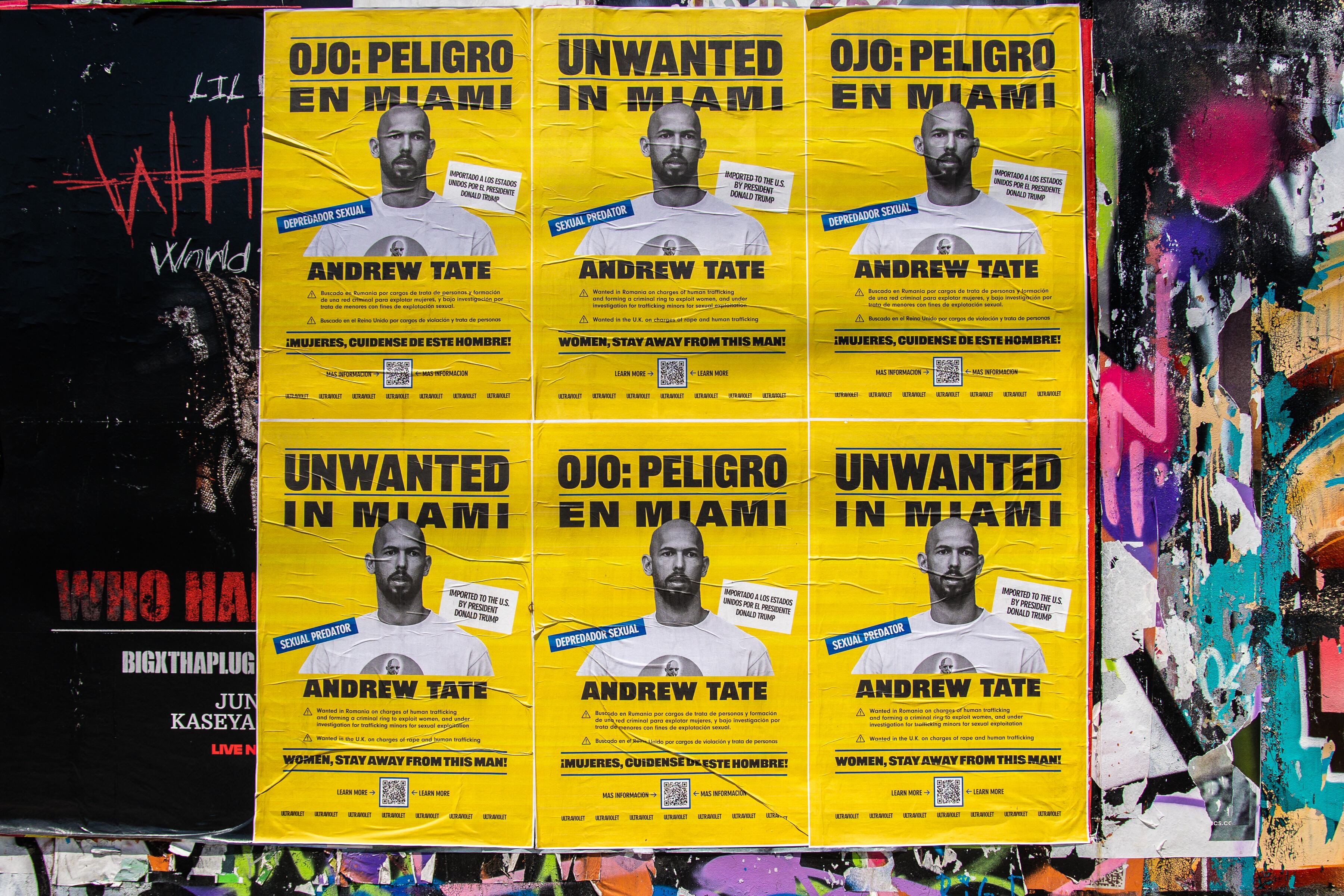 Carteles colgados el pasado mes de marzo en Florida que avisan del riesgo de la presencia en ese lugar de Andrew Tate