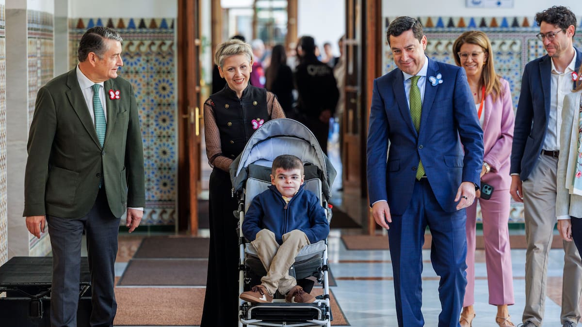 La lucha de Leo que ilumina a los niños con piel de mariposa en Castilla-La Mancha: "A ver si tenemos suerte"