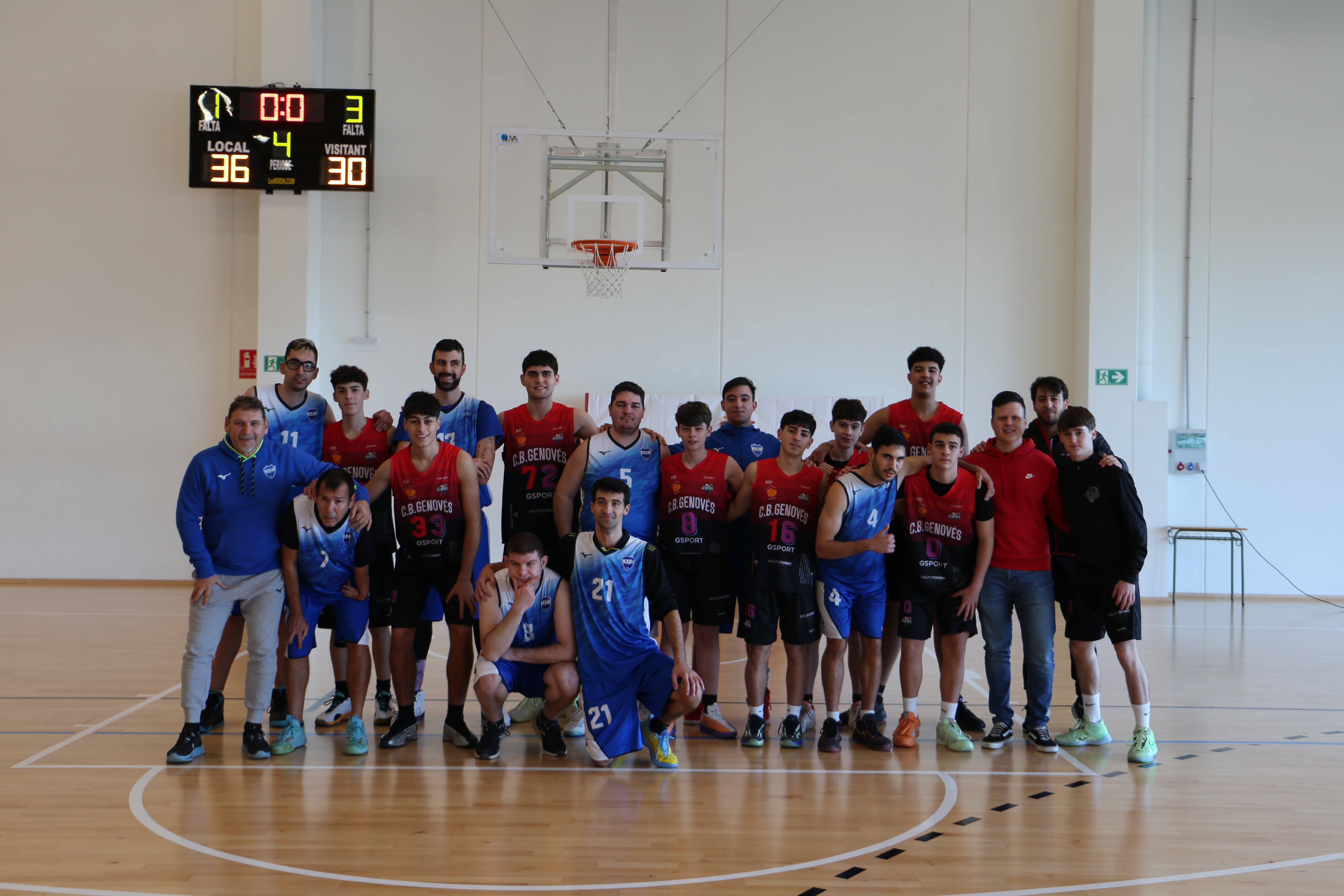 Participantes en la Lliga de Bàsquet Inclusiu en Xàtiva (ASPROMIVISE)