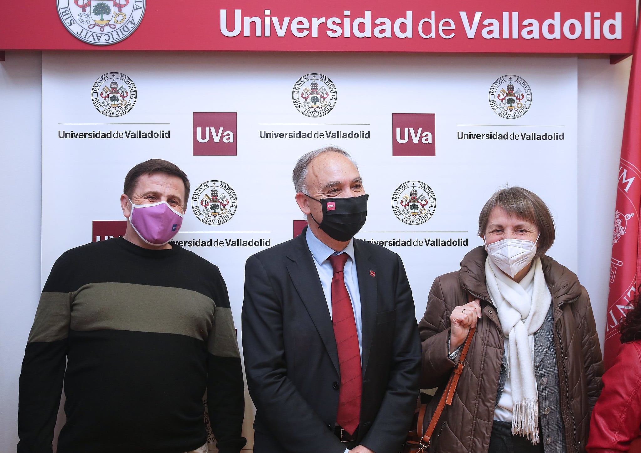 El Rector recibe a los dos primeros profesores ucranianos que llegan a la UVa como profesores visitantes