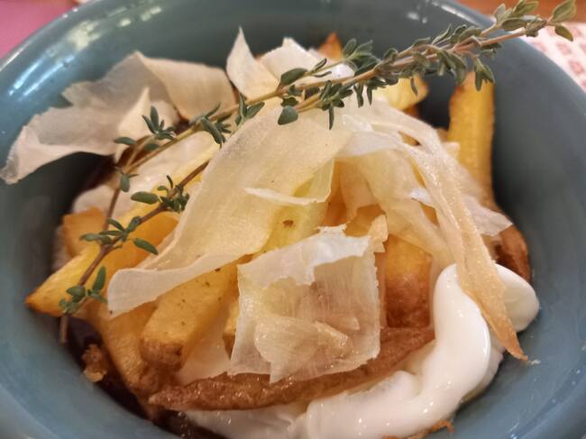 Pisto de verduras conileñas con huevo