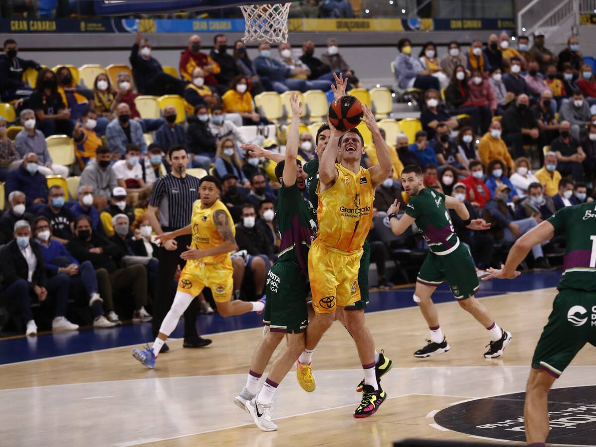 Chris Kramer sufre una rotura parcial del ligamento cruzado anterior