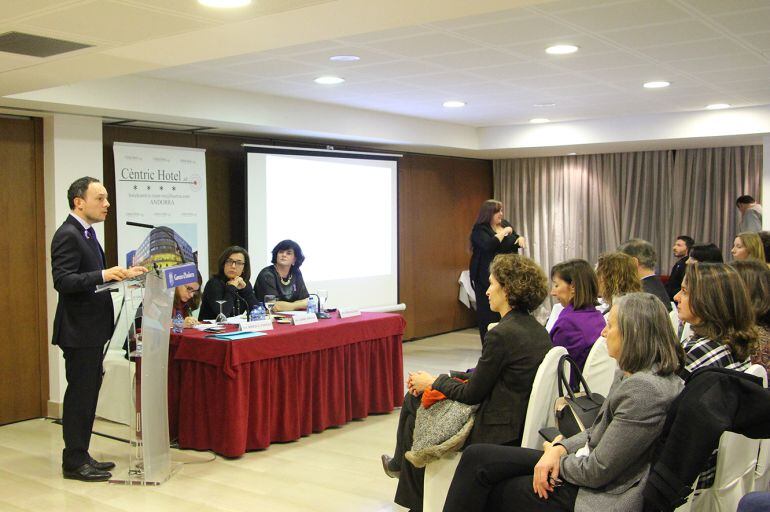 El ministre d'Afers Socials, Justícia i Interior, Xavier Espot, durant l'acte de lliurament del premi Olympe de Gouges