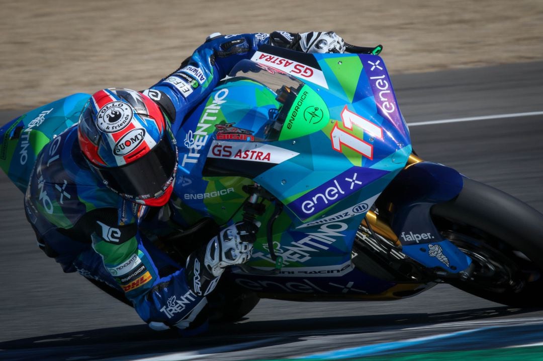 Mateo Ferrari rodando en el Circuito de Jerez 