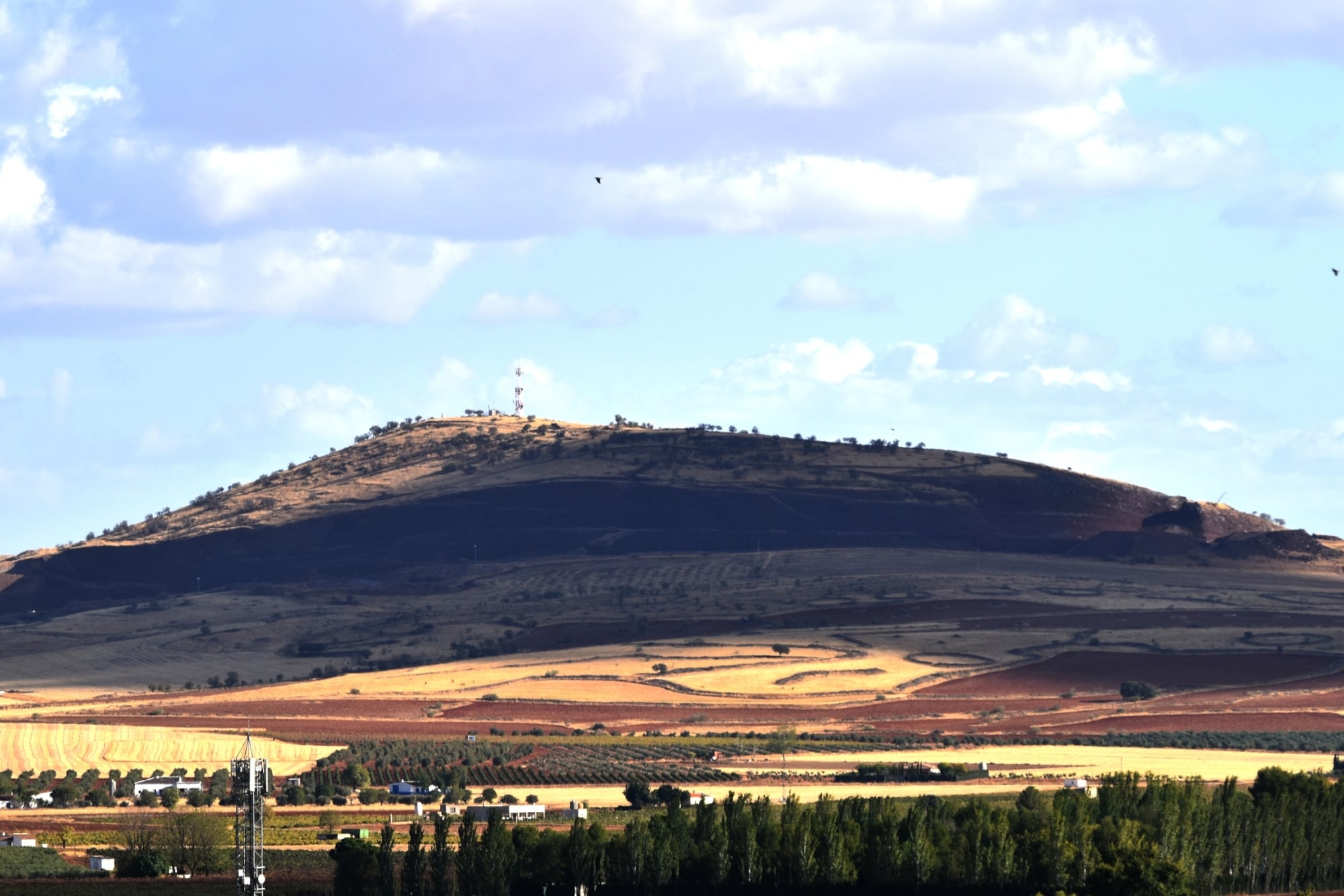 Imagen del volcán de la Yezosa, en el término municipal de Almagro (Ciudad Real)