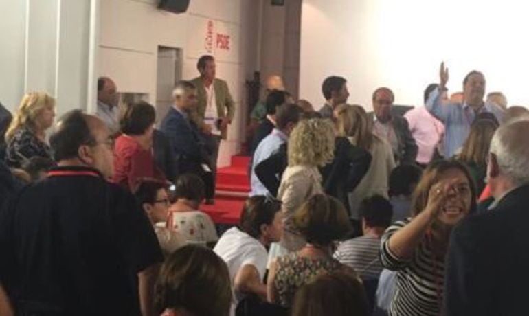 Imagen del interior de la reunión del Comité Federal del PSOE