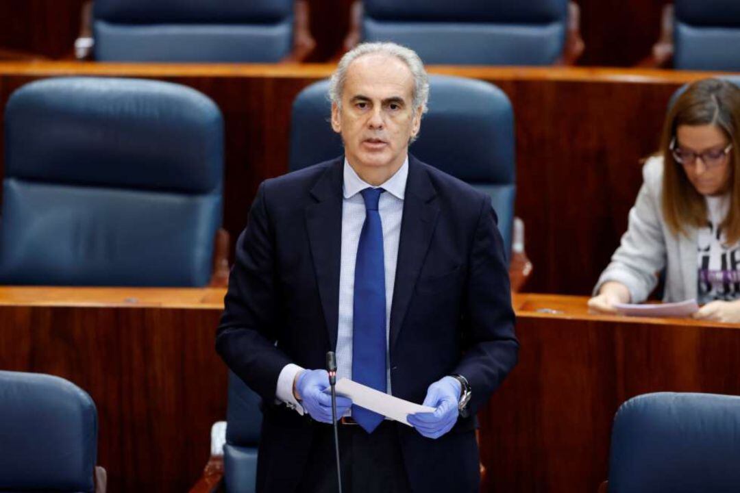 Enrique Ruiz Escudero, Consejero de Sanidad de la Comunidad de Madrid en la Asamblea de Madrid (foto de archivo)