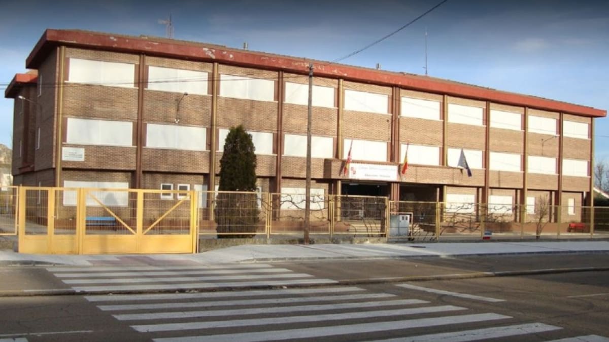 Las obras de las nuevas instalaciones del CEIP Castilla y León de Aguilar concluirán en primavera