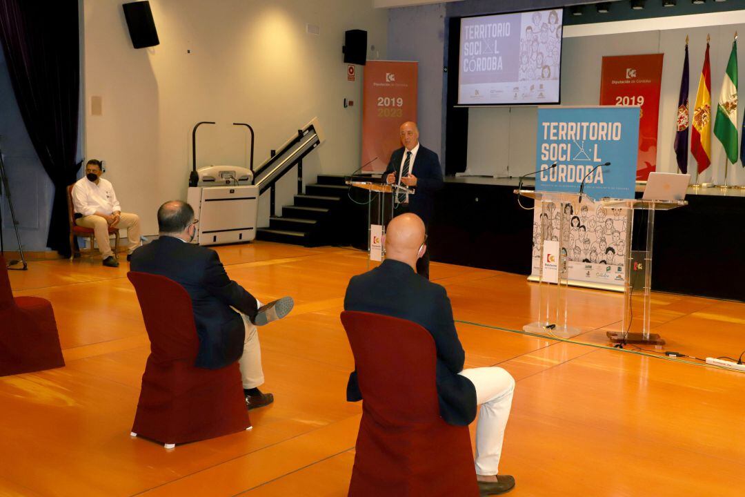 Antonio Ruiz, en un momento de la presentación