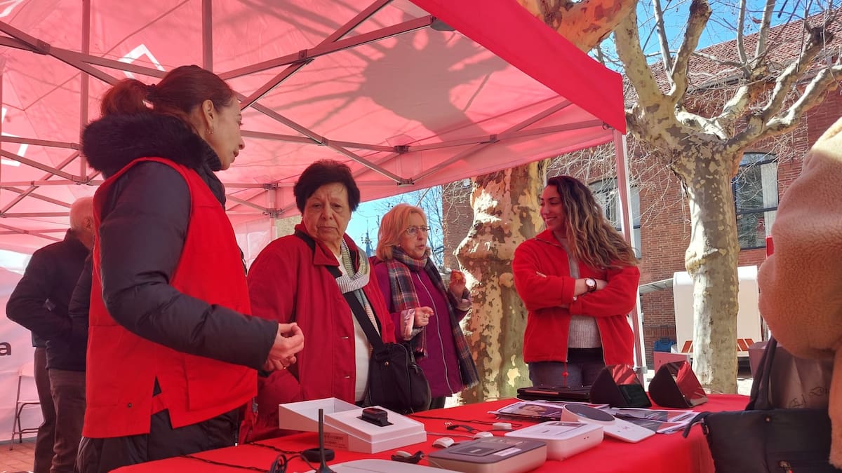 Cruz Roja atendió a casi 20.000 leoneses en 2023 de los cuales unos 8.000 eran personas mayores