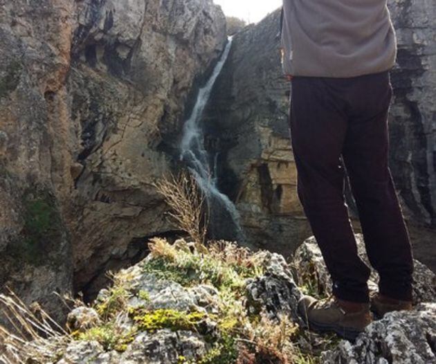 Imagen de una cascada cerca de Barbatona, en el Río Dulce.